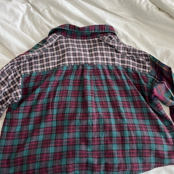 American Eagle mixed plaid cropped flannel size medium - Picture 2 of 4